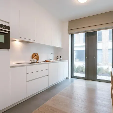 Huswell - Spacious House Close To The Σπίτι διακοπών *